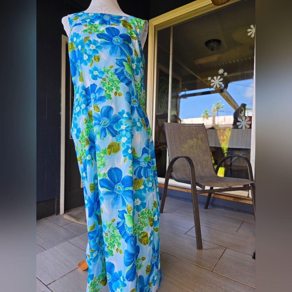 Vintage 70s Floral Print MuuMuu Maxi Dress L/XL